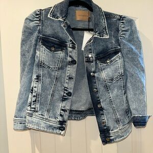 Retrofête Acid Wash Puff Sleeve Denim Jacket - Light Blue